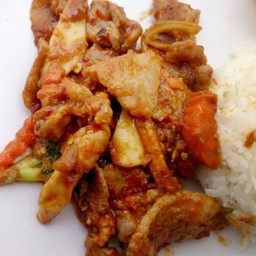 ข้าวผัดพริกเผาหมู