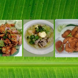 ชุดข้าวยำไก่แซ้บ+ข้าวไก่กรอบ+แกงจืดหมูสับเต้าหู้ไข่