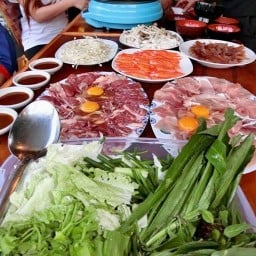 แจ่วฮ้อนตำแซบบางแสน