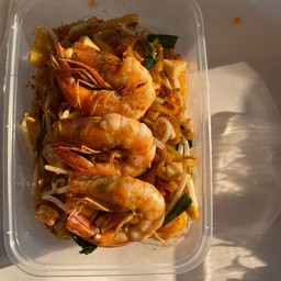 ผัดไทกุ้งสด