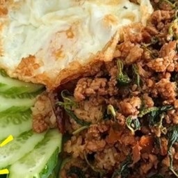 อาหารตามสั่ง ครัวกะเพรา คลอง ร.5