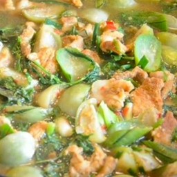 แกงอ่อมหมู