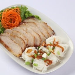 เส้นหมี่หมูย่าง
