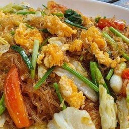 Stir Fried Glass Noodles With Egg