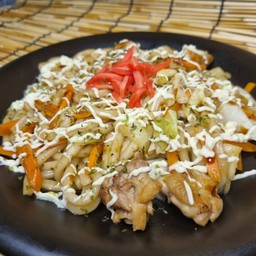 Yaki Udon Mayo (อูด้งไก่ผัดซอสสไตล์ญี่ปุ่น)
