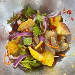 ยำกุ้งดองข้าวโพด