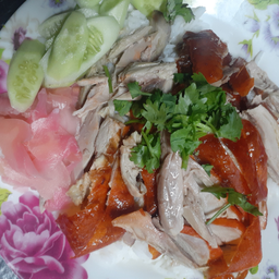 ข้าวหน้าเป็ดย่างพิเศษ