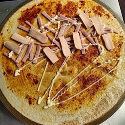 พริก เผา+แฮม+ไส้กรอก