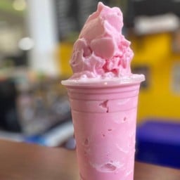 นมเย็นปั่น