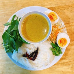 ขนมจีนน้ำยากะทิใต้