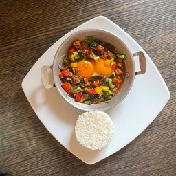 ข้าวไข่กะทะระเบิด