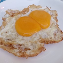 ไข่ดาวลาวากรอบนอก 2 ฟองทอดรวม