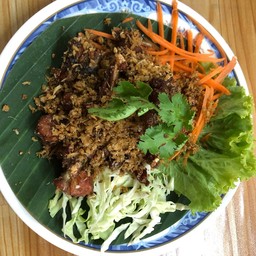 กบ ทอดกระเทียม