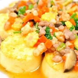 เต้าหู้ทรงเครื่องหมูสับ