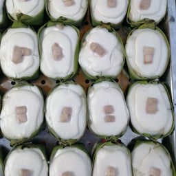 ร้านขนมไทย(คุณแม่ประนอม)