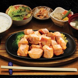 ชุดสเต็กหมู