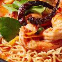 ก๋วยเตี๋ยวต้มยำต้มยำน้ำข้น