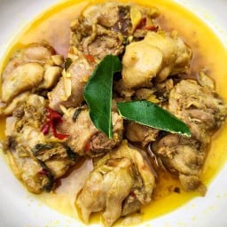 กลั่นไก่สูตรดูดนิ้วตลาดแลง ตลาดสดเทศบาลกาฬสินธุ์