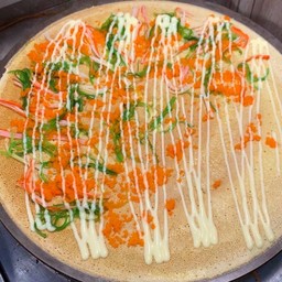 เครปร้อน ยำสาหร่าย+ไข่กุ้ง+ปูอัด