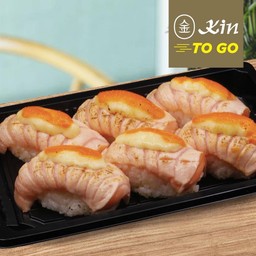 ซูชิปลาแซลมอนเบิร์นชีสมาโย 6 คำ