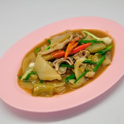 เกี่ยมฉ่ายผัดกระเพาะหมู