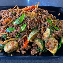 ผัดเผ็ดนกกระทา