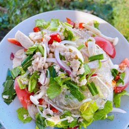 ยำวุ้นเส้นรวมมิตร