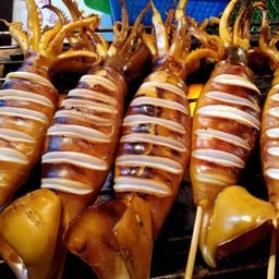 มะม่วงน้ำปลาหวาน ตลาดสวนสุพรรณ