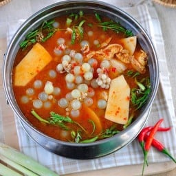 แกงส้มไข่ปลาริวกิวผักรวมหรือ หน่อไม้ดอง