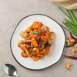 ไก่ผัดเม็ดมะม่วงหิมพานต์