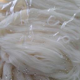 เส้นขนมจีนเปล่า