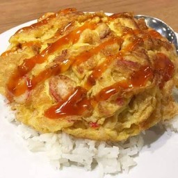 ไข่เจียวกุ้งสับราดข้าว