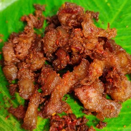 หมูสามชั้นทอดพริกป่น 100 กรัม