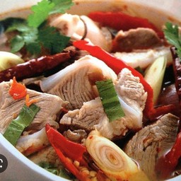 ต้มแซบกระดูกอ่อน