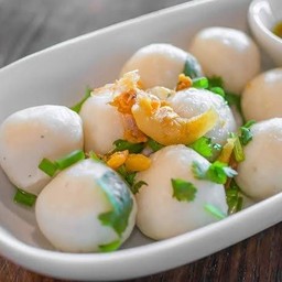 เกาเหลาลูกชิ้นปลาน้ำใส