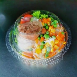 สลัดทูน่า