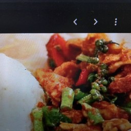 ข้าวพริกแกงหมู ข้าวพริกแกงไก่