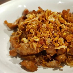 หมูทอดกระเทียม (กับข้าว)