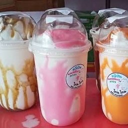 นมสดปั่น+นมชมพูลาวา