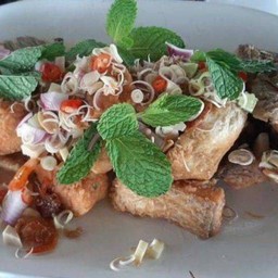 ปลากะพงสมุนไพร (1 ตัว)