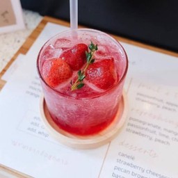 Strawberry Refreshing