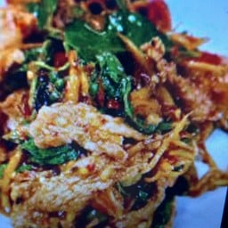 ผัดเผ็ดกวาง