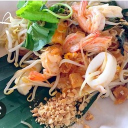 ผัดไทยทะเล