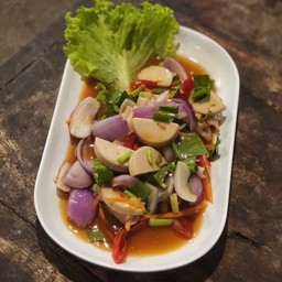 ยำเลือกไม้