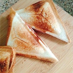ขนมปังสังขยา by siteak