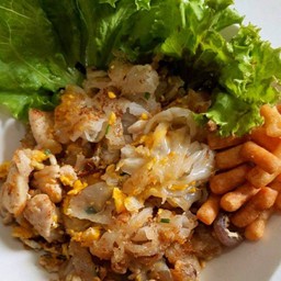 ก๋วยเตี๋ยวคั่วหมู