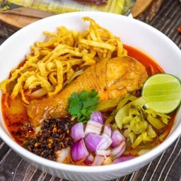 soi-yoi (ซอ-ยอย) ข้าวซอยคุณทวด สาขาแบริ่ง