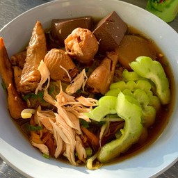 ร้านก๋วยเตี๋ยวไก่มะระกินจุ บ้านขวาง ก๋วยเตี๋ยวไก่มะระกินจุ บ้านขวาง