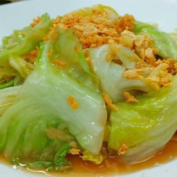 กะหล่ำปลีผัดน้ำปลา