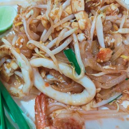 ผัดไทยยายบัวลี